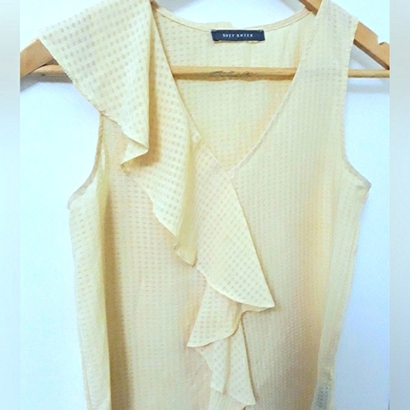 FREE with $30 Purchase - Picture 3 of 5